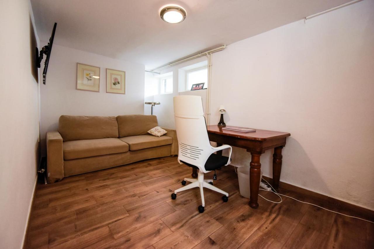 Spacious 3 Bedroom Family Oasis With Sauna, 20 Min From Warsaw Piaseczno  Eksteriør bilde