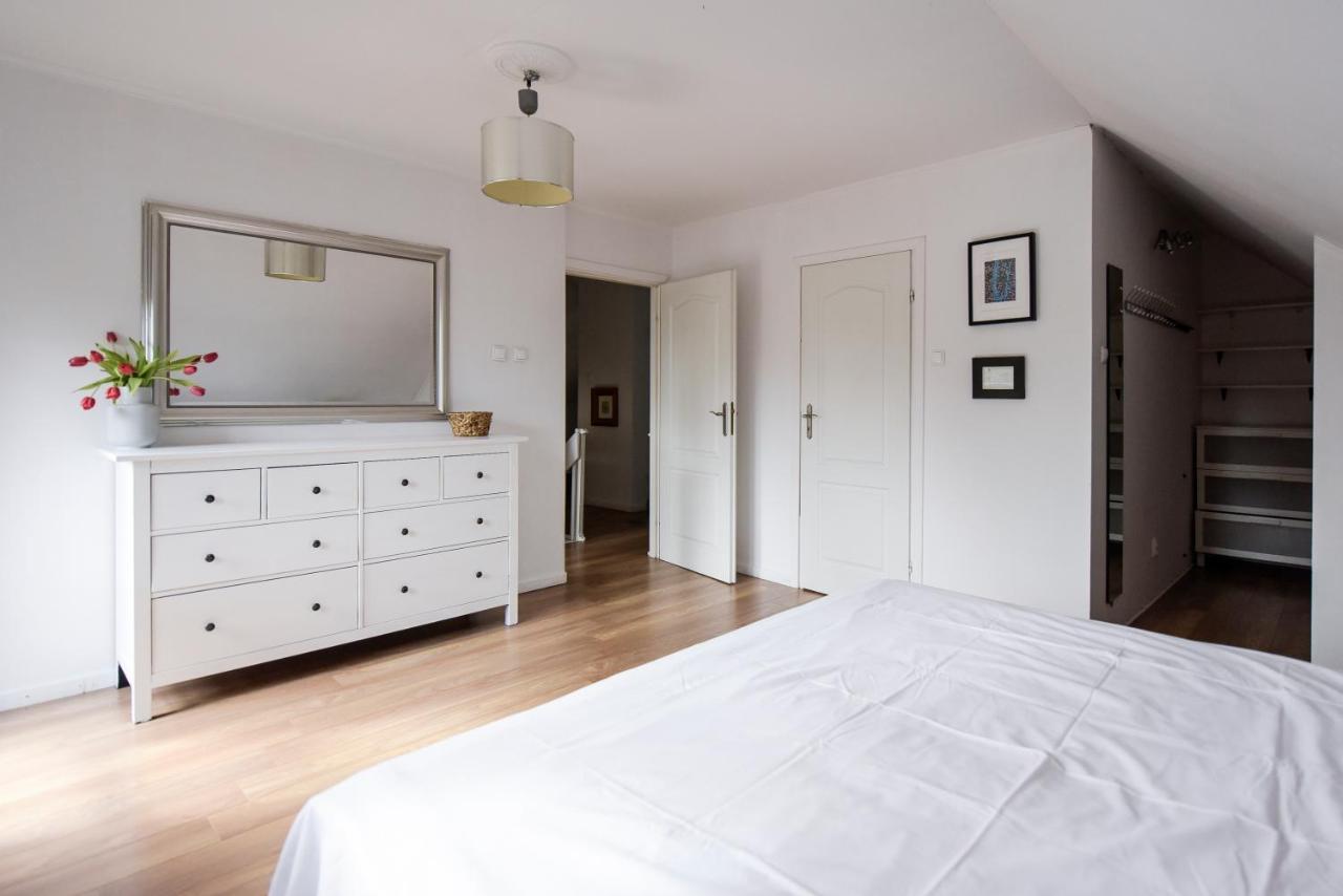 Spacious 3 Bedroom Family Oasis With Sauna, 20 Min From Warsaw Piaseczno  Eksteriør bilde