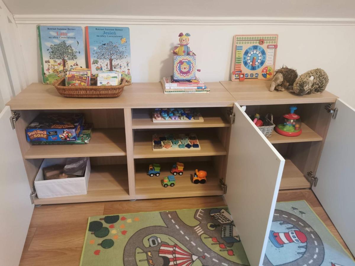 Spacious 3 Bedroom Family Oasis With Sauna, 20 Min From Warsaw Piaseczno  Eksteriør bilde