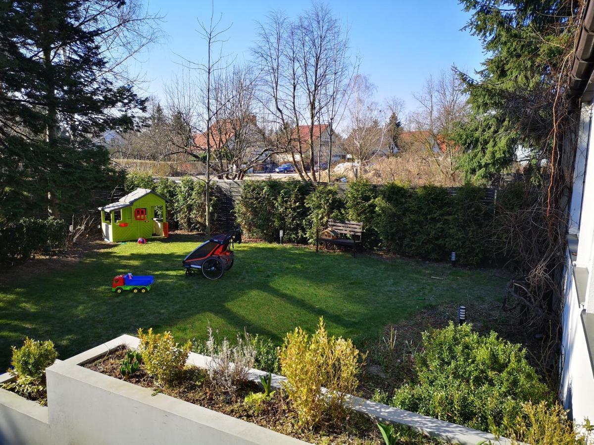 Spacious 3 Bedroom Family Oasis With Sauna, 20 Min From Warsaw Piaseczno  Eksteriør bilde